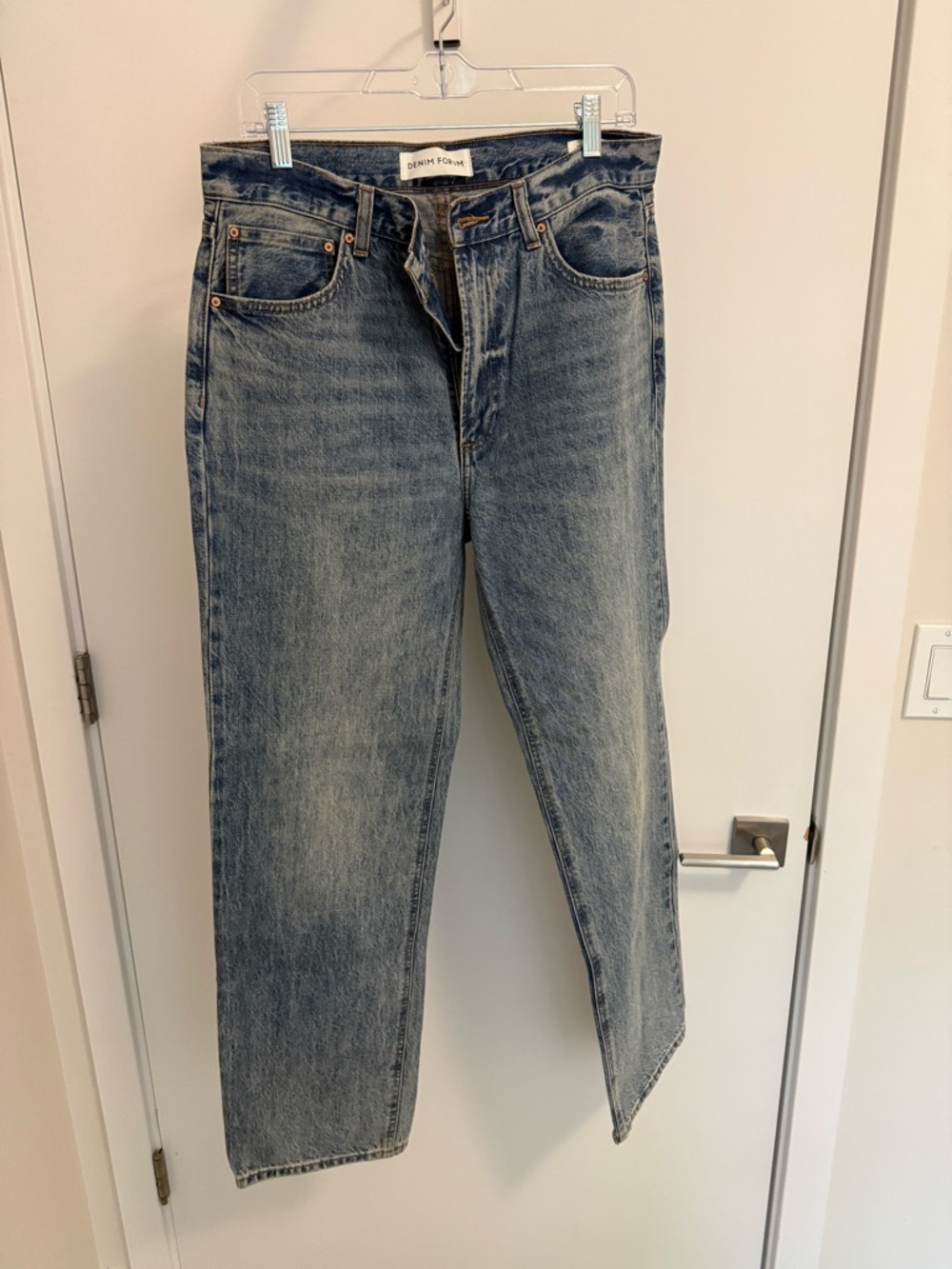 Aritzia Denim Forum 90s Classic Mid Straight